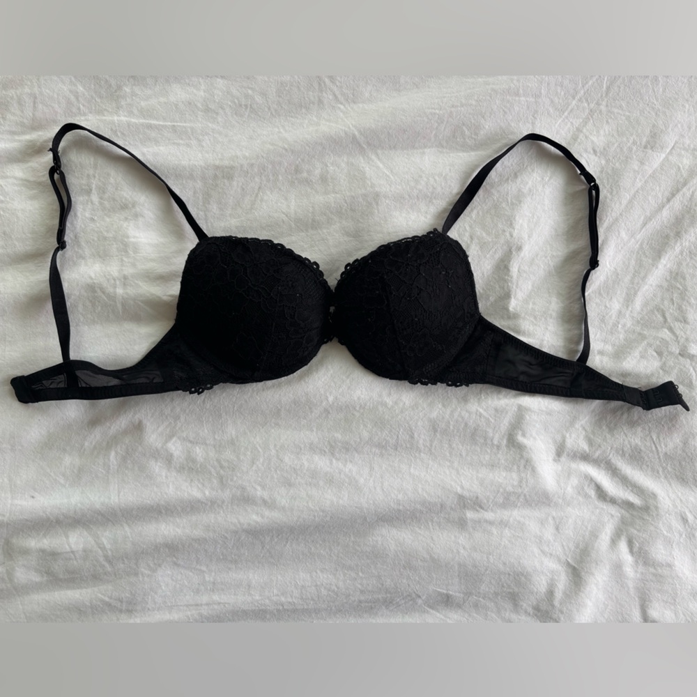 black lace bra